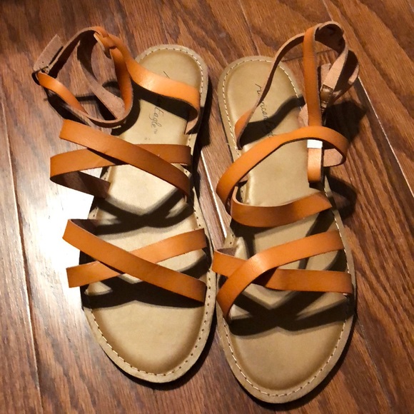 women’s size 12 cognac crossband sandals - Picture 2 of 5